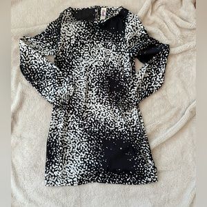 Anthropologie Emmelee Long Sleeved Spotted Mini Dress